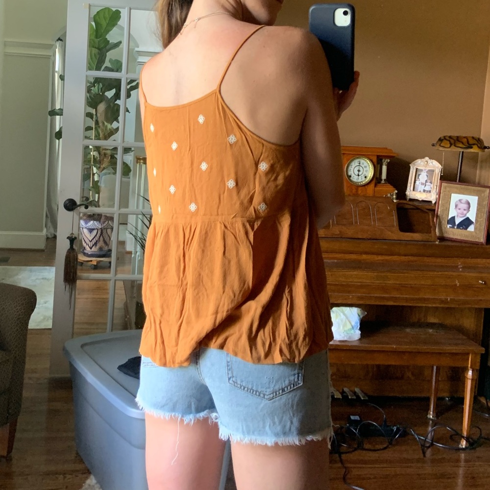 Flowy tank - Picture 2 of 6